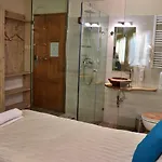 Hotel Kenguru Panzio