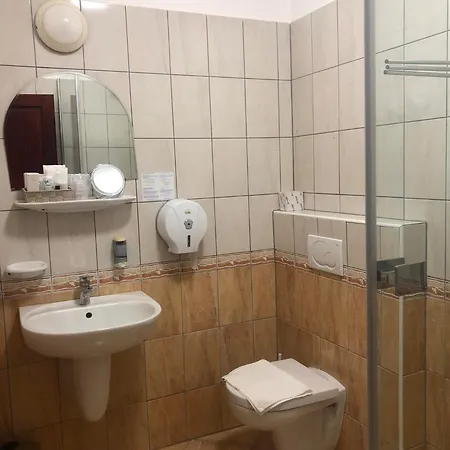 Hotel Kenguru Panzio Hodmezovasarhely