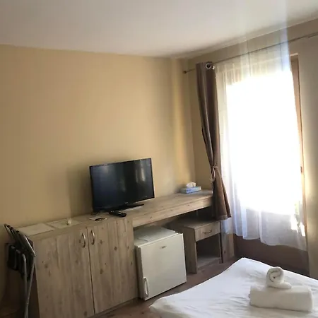 Hotel Kenguru Panzió és Csárda 3*