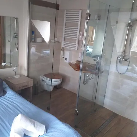 Hotel Kenguru Panzió és Csárda 3*