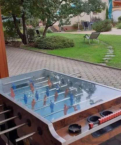 Kenguru Panzió Hotel 3*