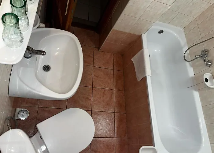 Hotel Kenguru Panzio Es Csarda 3*