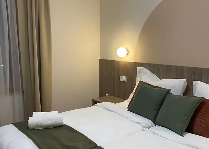 Kenguru Panzio Es Csarda 3* Hódmezővásárhely